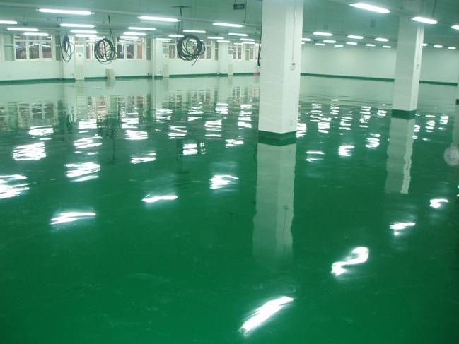 淺析為什么水性環(huán)氧地坪漆自流平抗壓性強？